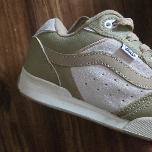 Vans Rowley XLT Premium Skate Men 10.5 Tan And White Suede 022026 - Picture 4 of 9